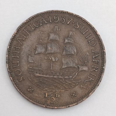 South Africa 1937 half penny AU - some rim damage