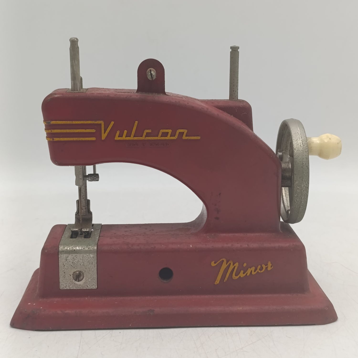 Vintage Vulcan Minor child's sewing machine