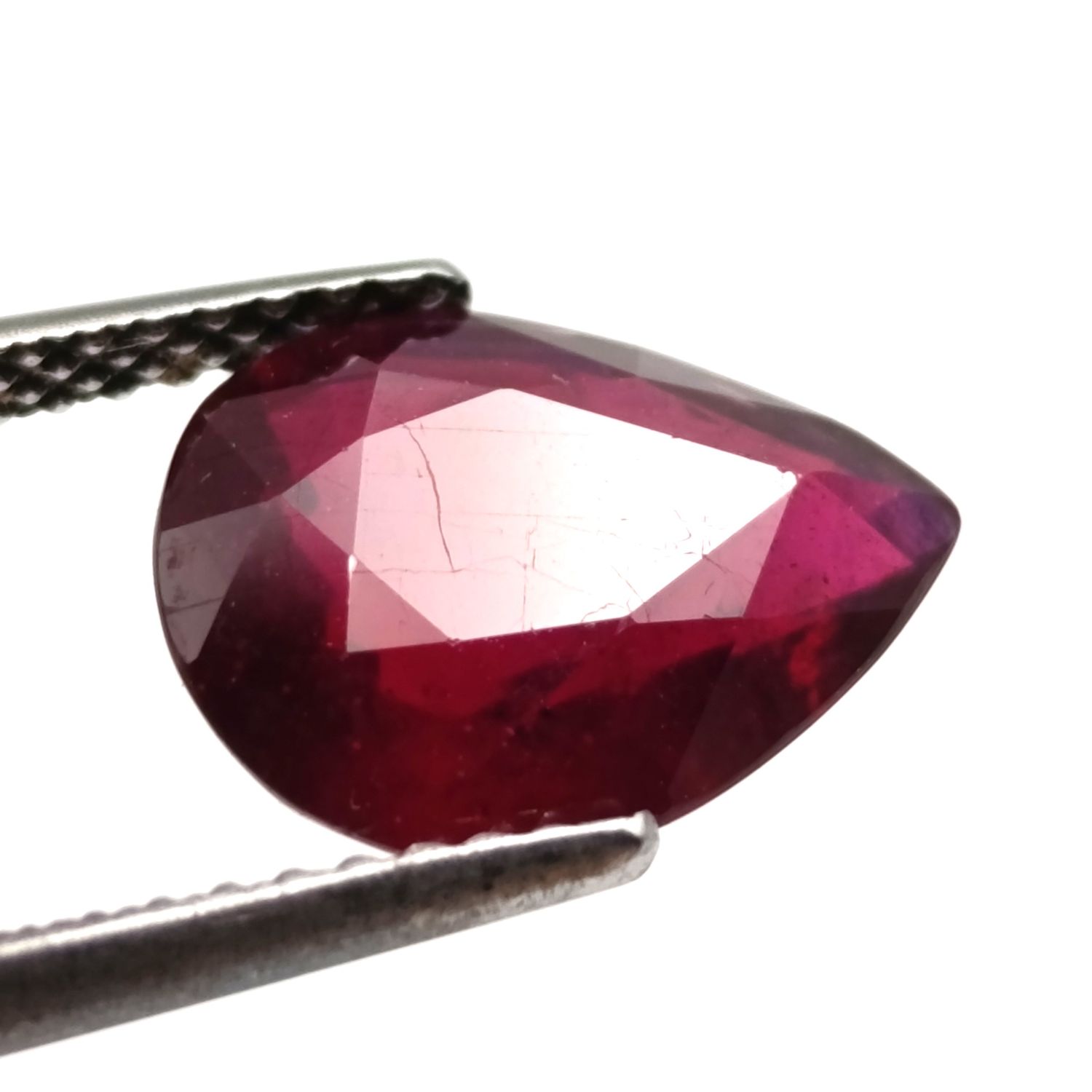 Natural Ruby Pear facet cut 3.42 carat ( 10,9 x 8,4 mm )