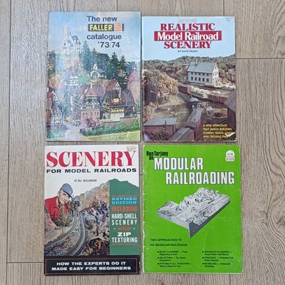 Lot of 5 vintage Marklin HO scale Railway hobby books