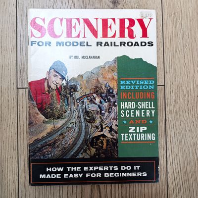 Lot of 5 vintage Marklin HO scale Railway hobby books