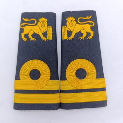Pair of South African Navy Lieutenant rank epaulettes - tupperware