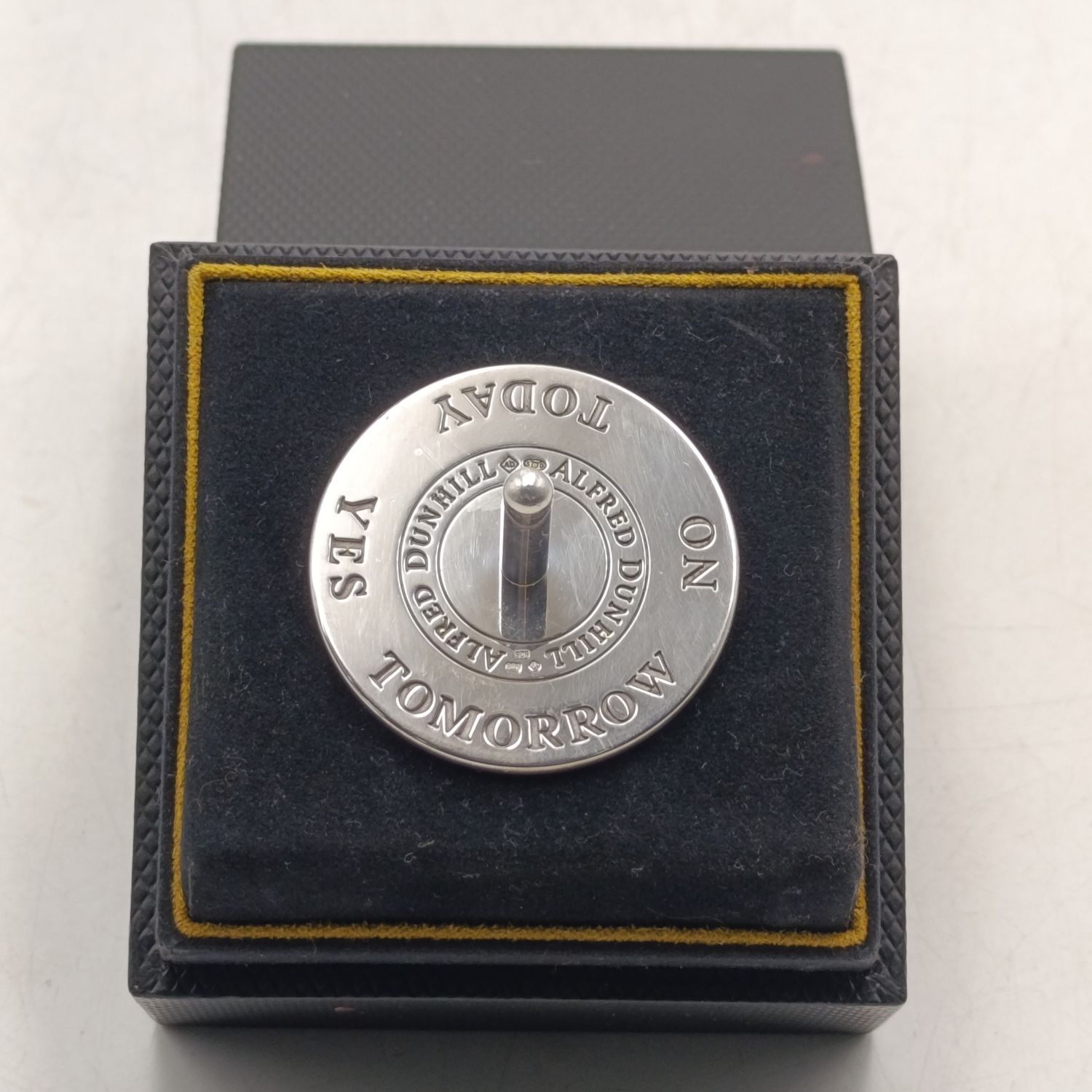 Alfred Dunhill Sterling silver top spinner