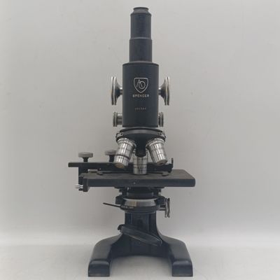 Vintage Spencer 260389 microscope in original case