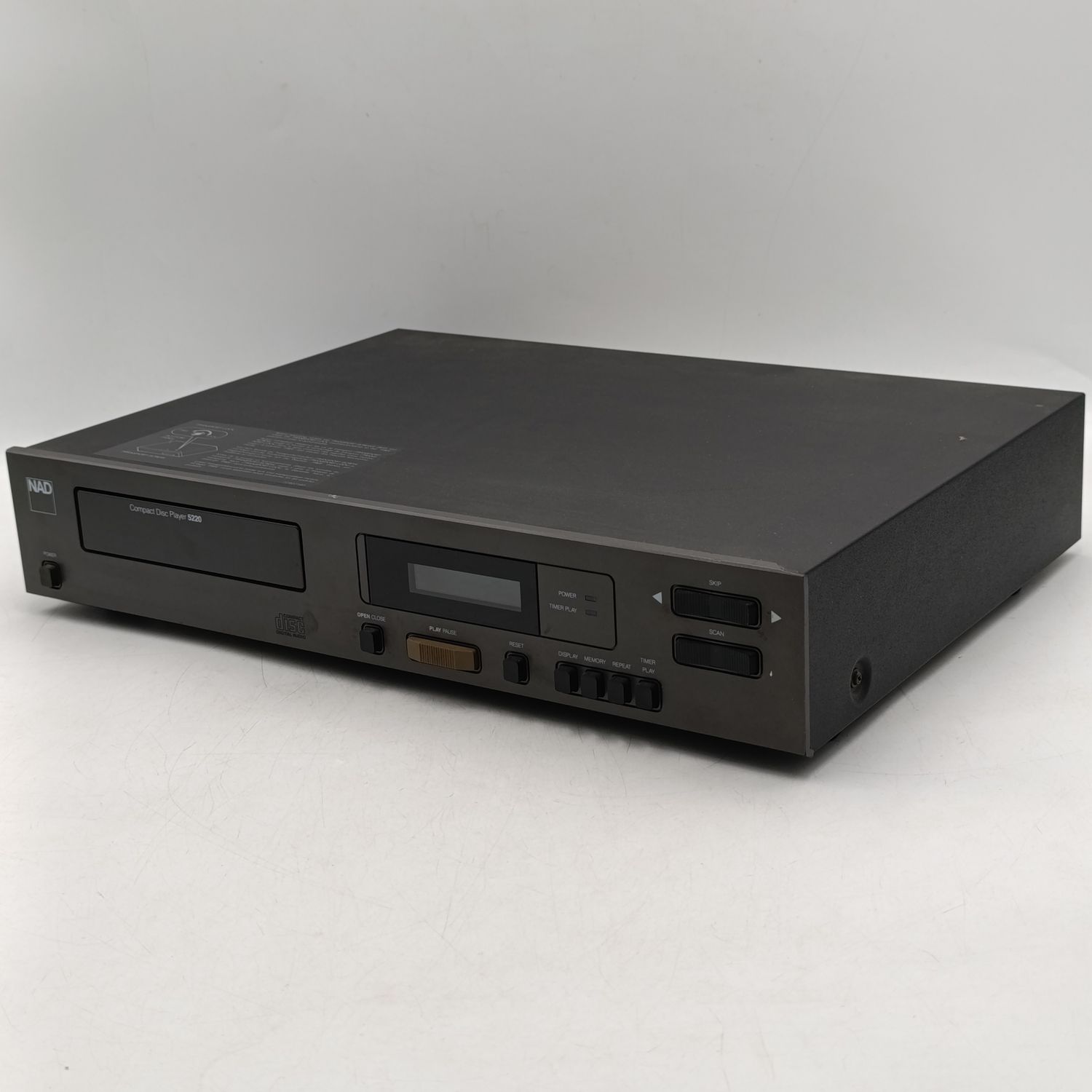NAD 5220 compact disc player - working - 13W - serial 8436000388