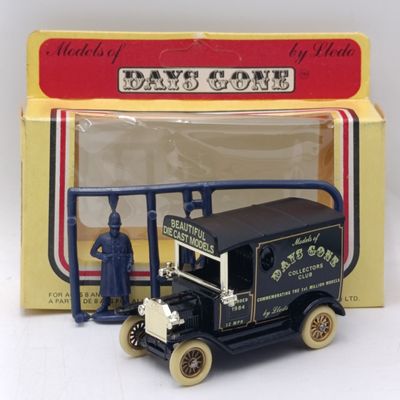Lledo 1928 Ford Model T delivery van - 1984 Days Gone collectors club in box