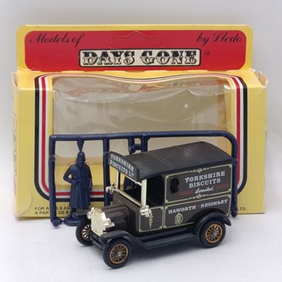 Lledo 1928 Ford Model T delivery van with Yorkshire Biscuits advertising in box