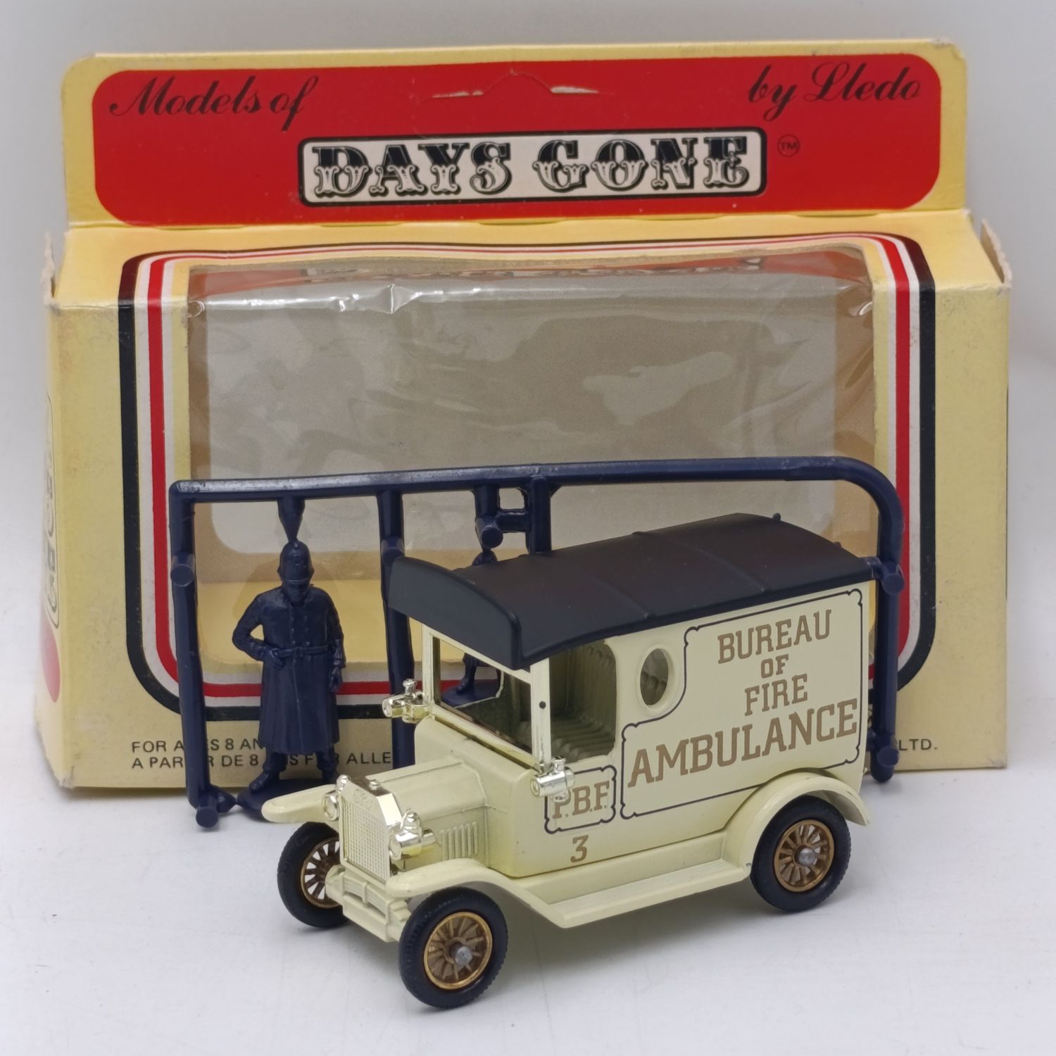 Lledo 1928 Ford Model T Bureau of Fire Ambulance Diecast Model Car in Box