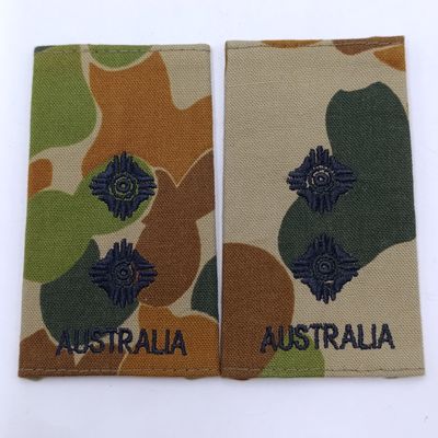 Australian Army Lieutenant camo rank epaulettes - Secondhand