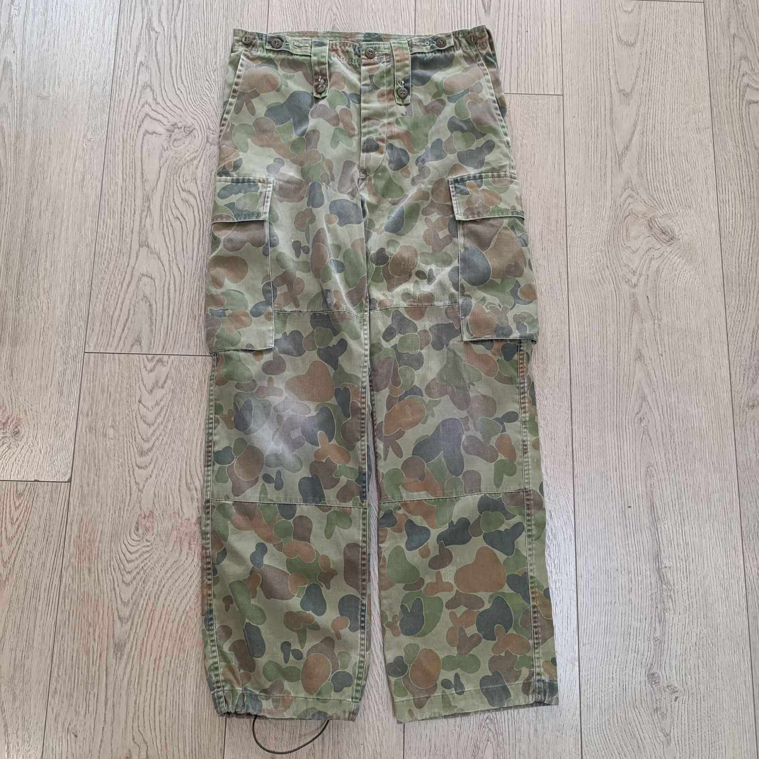 Australian Army camo ''Bunny Camo'' combat trousers - size 34