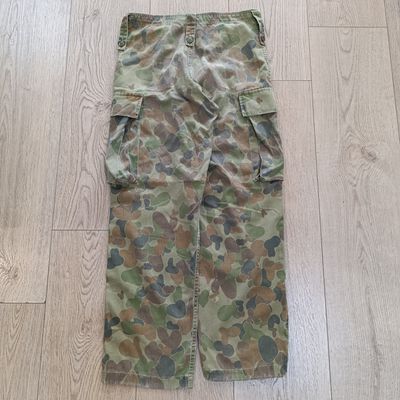 Australian Army camo ''Bunny Camo'' combat trousers - size 34