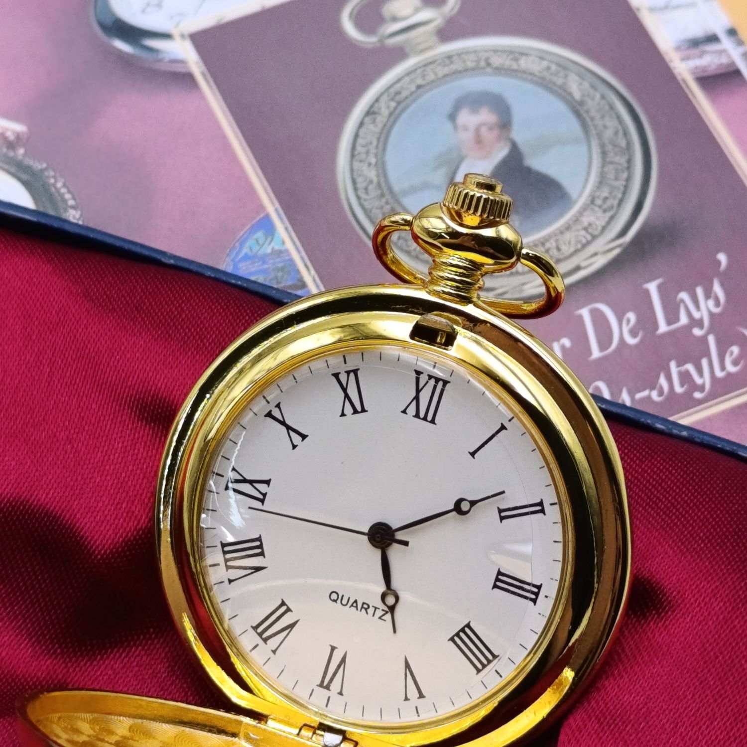 1820's Style Fleur de Lys full hunter quartz pocketwatch - #116 Pocketwatch collection