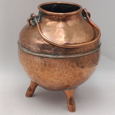 Vintage copper 3 legged pot with narrow opening
