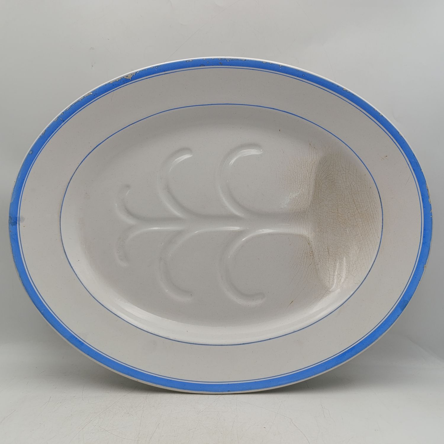 Antique porcelain meat platter with sauce flow - (51cm x 41cm)