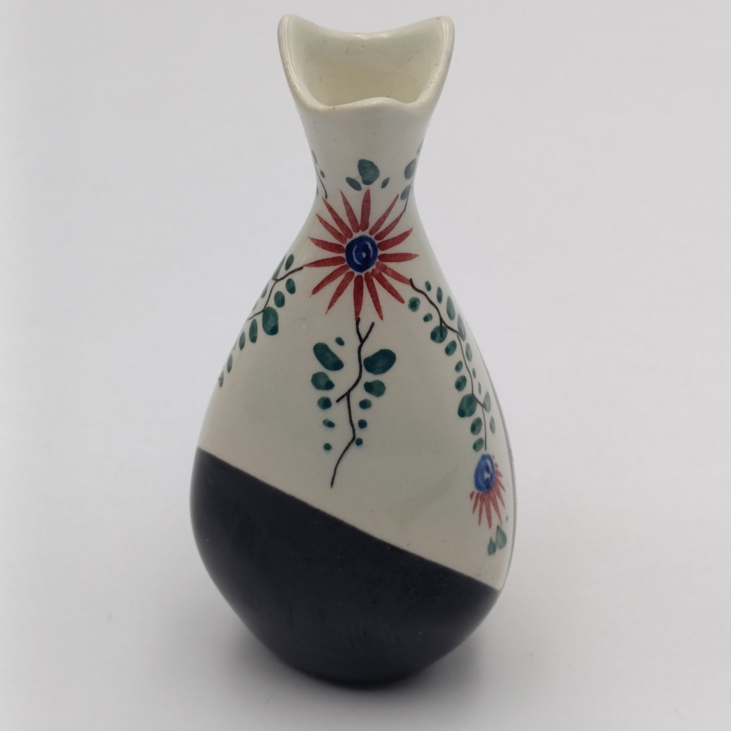 Vintage Gouda Regina pottery vase