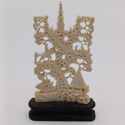 City &amp; Sea scene - Antique chinese carving