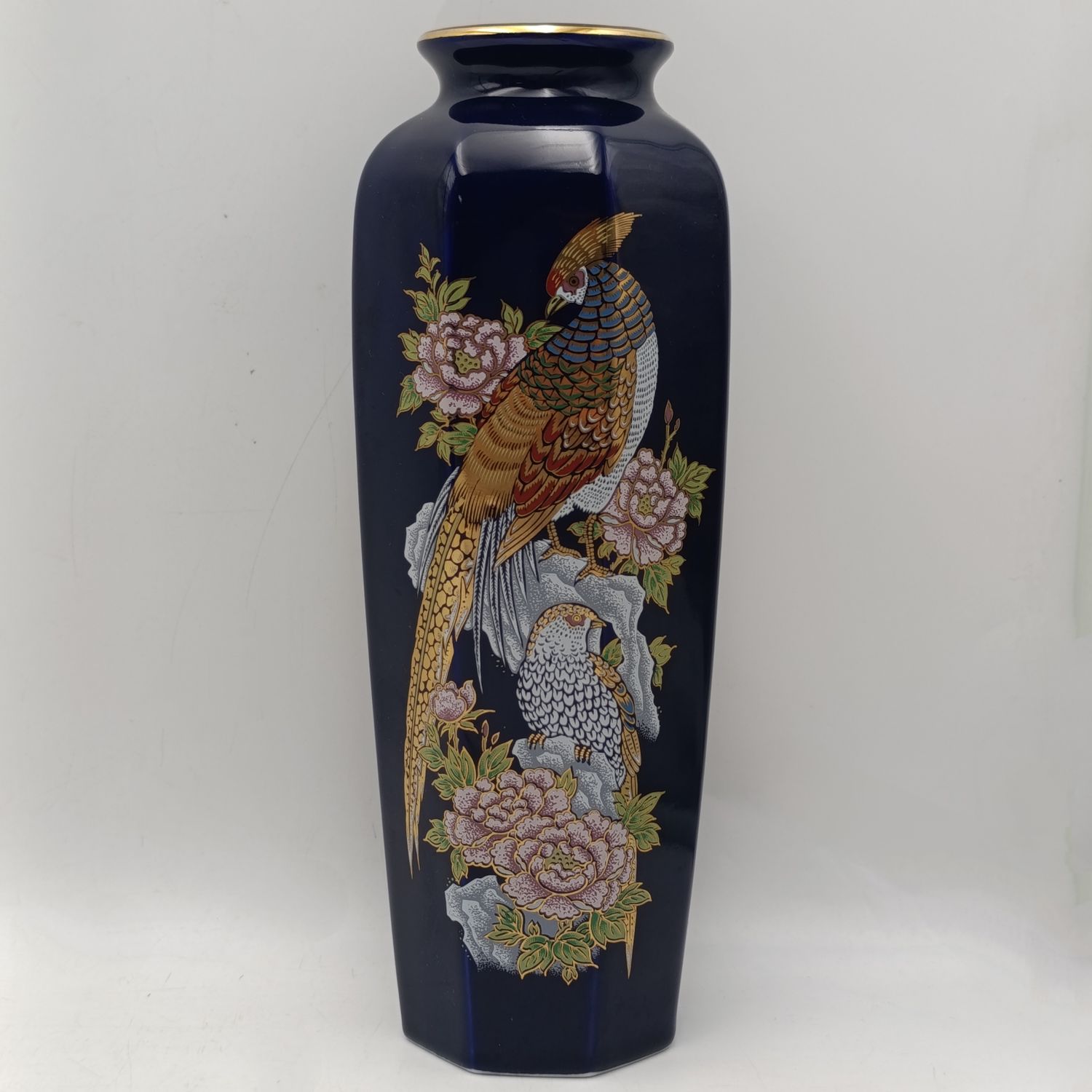 Vintage Japanese Kutani porcelain Pheasant flower vase