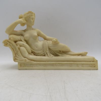 Vintage italian reclining venus polyresin sculpture