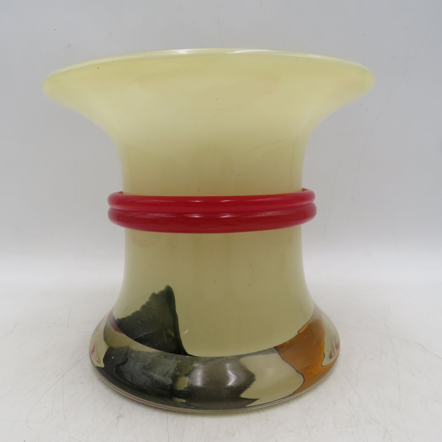 Vintage Kosta Boda Gobi glass designer flower vase - Height 16cm