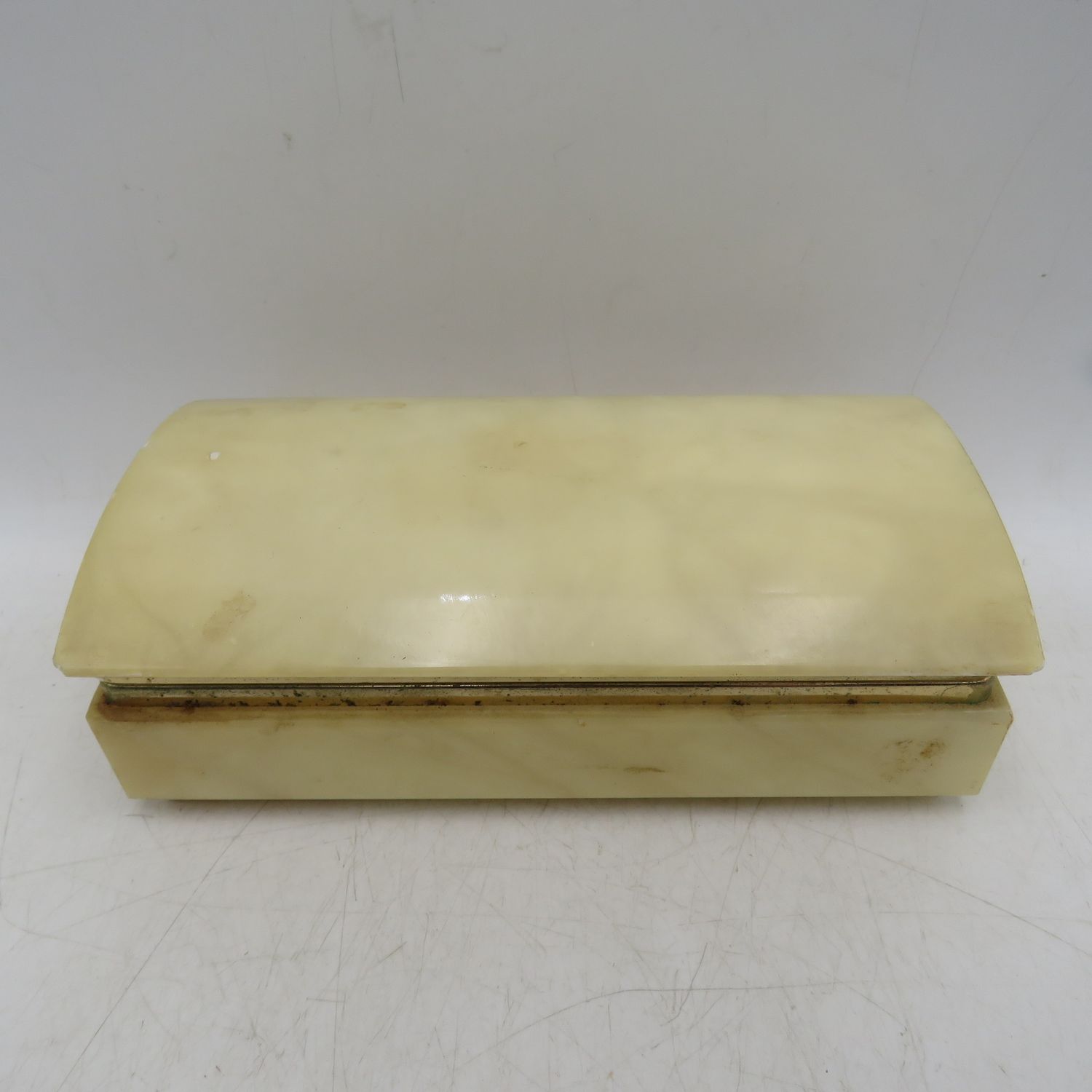 Vintage Italian alabaster jewellery trinket box with lid - some small marks