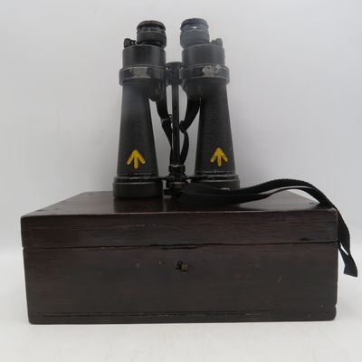 WW2 Barr and Stroud 7x50 CF42 Naval binoculars - very good condition in case - Serial 81011