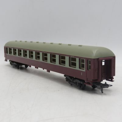 Lima SA Railways #3672 TransKaroo sleeper coach - HO Scale