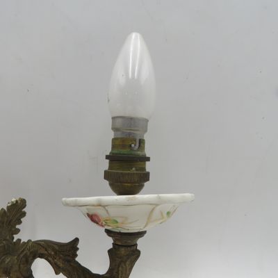 Vintage wall hanging candle style electrical lamp