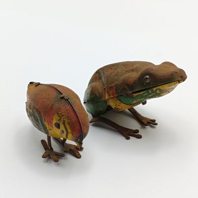 Pair vintage German mechanical toys - Frog and bird - not working
