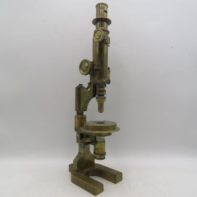 Antique Brass R.Fuess #711 Berlin-Steglitz microscope