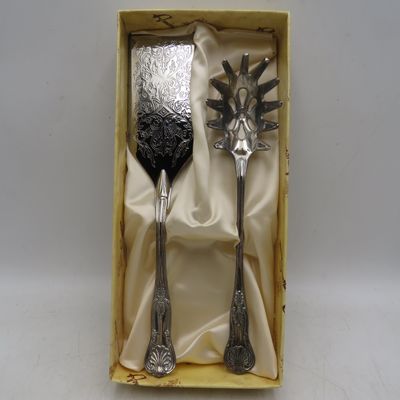 Vintage silverplated pasta and lasagne serving set - issued by American Swiss