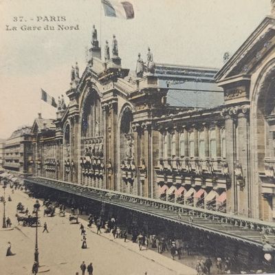 Postcard 1910 San Stefano to Cairo - Two Egypt stamps and glitter postcard with Paris building