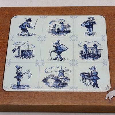 Vintage Delft blue and white cheese board with knife and dome