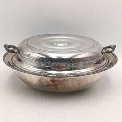 Vintage silverplated serving dish with 3-way divider and lid