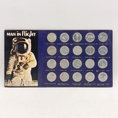 Vintage Shell Man in Flight 20 medallion collectors set on card