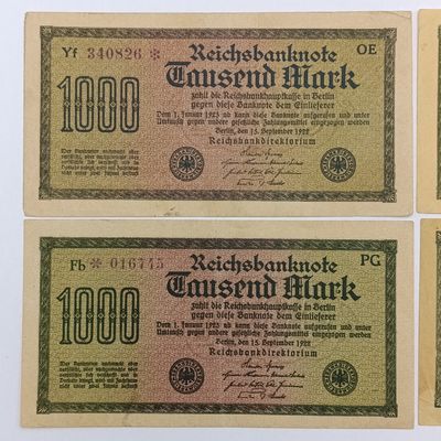 Lot of 4 German 1922 banknotes 1000 mark - red and purple serials with star before and after serial