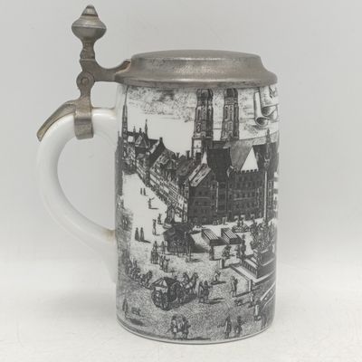 Vintage German Munchen commemorative beer tankard with lid