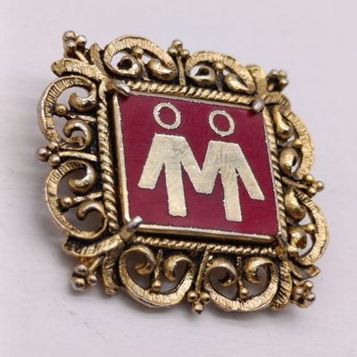 Vintage Saambou Bank /Building Society pin brooch