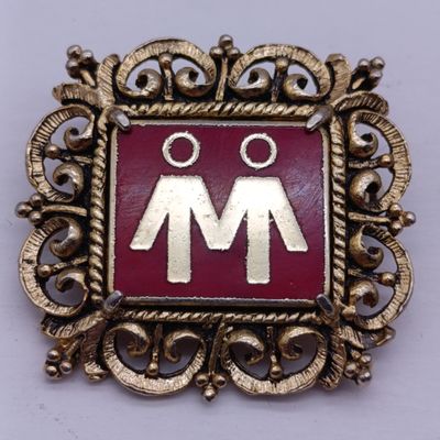 Vintage Saambou Bank /Building Society pin brooch