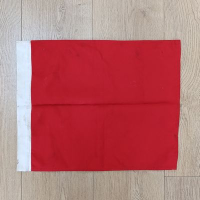 Military red flag for indicating live explosives