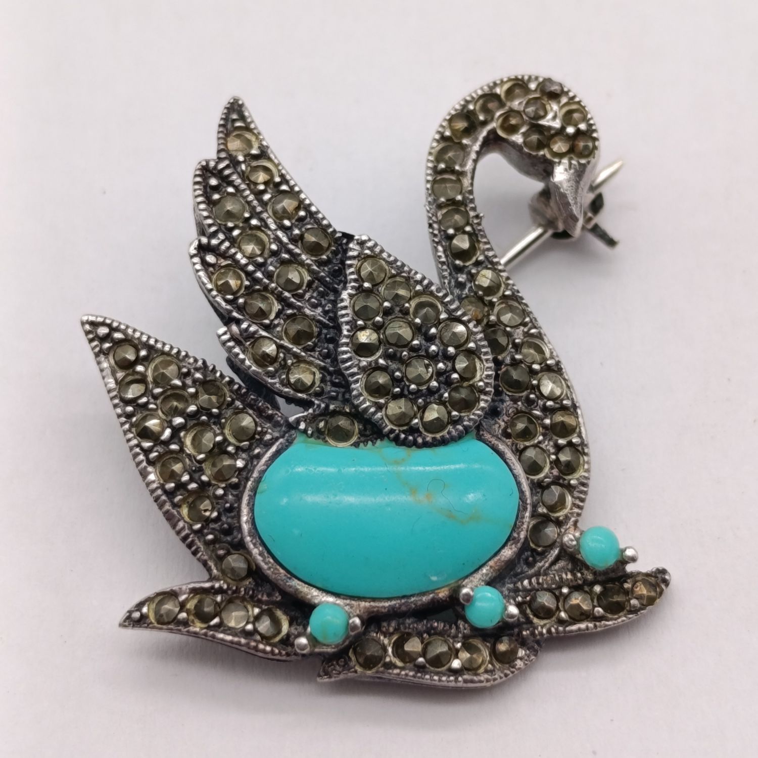 Sterling silver marcasite and turquoise brooch - weighs 9.4 grams