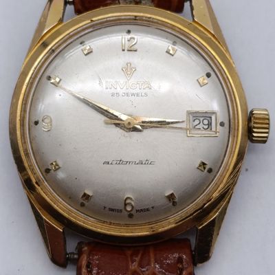 Vintage Invicta Automatic mens watch with date - working