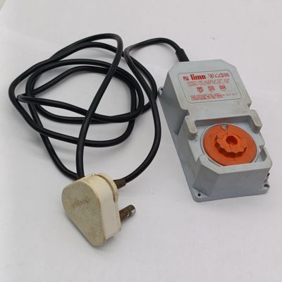 LIMA Model railways power supply unit - working