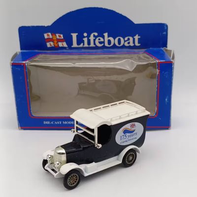 Lledo 1926 Morris Bull nose Lifeboat 175 Years die-cast model car in box