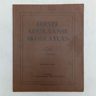Eerste Afrikaanse skoolatlas - 1949 edition in excellent condition
