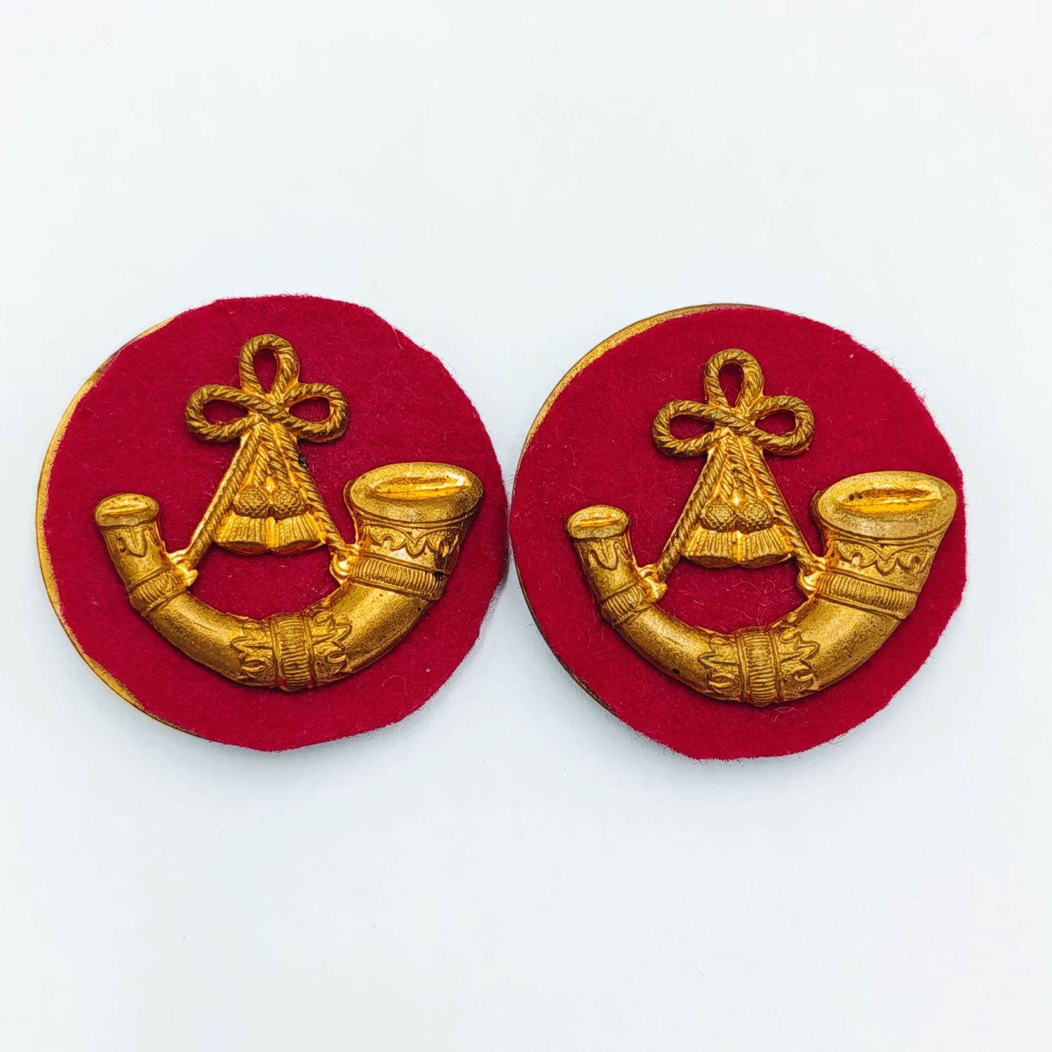 Lot of 2 Royal Army Light infantry collar badges