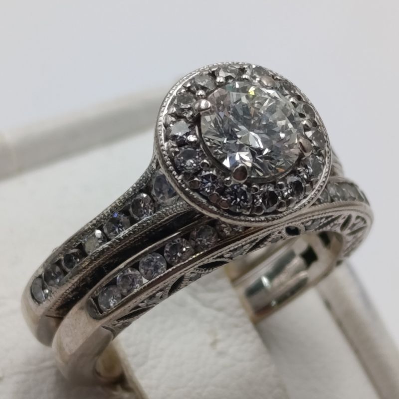 18kt Gold two tone Brown's diamond ring wedding set with 0.80ct