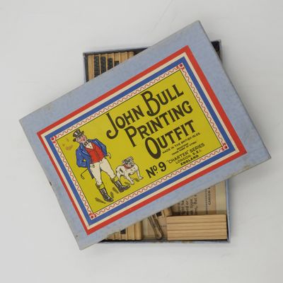 John Bull Printing outfit no.9 - pristine and unused in Like New condition