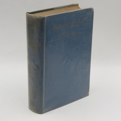 Robinson Crusoe by Daniel Defoe - Antique copy  (Handcover)