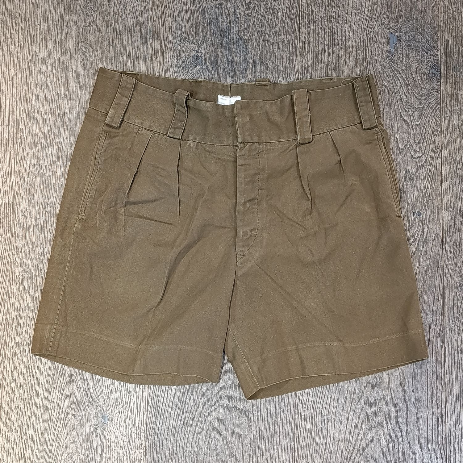 SADF Nutria shorts - size 40