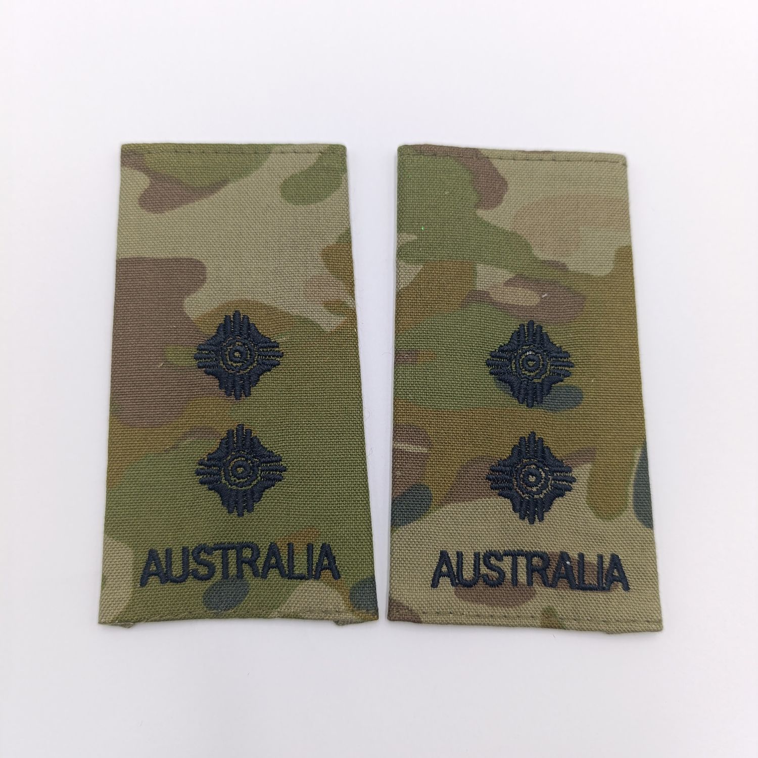 Pair of Australian Army Lieutenant camo rank epaulettes